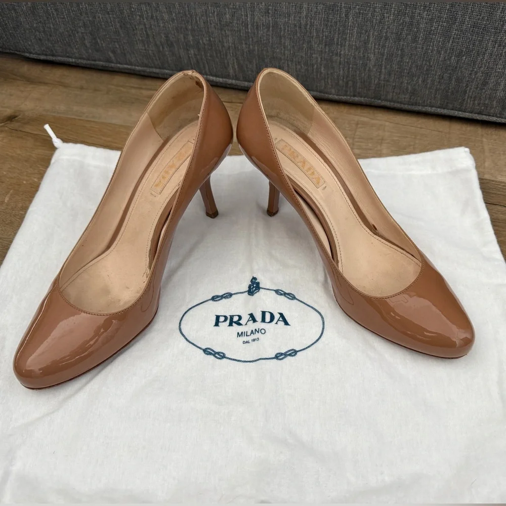 Authentic Prada Patented Leather Tan Heels, Size 40 (fit like US 9.5) - Picture 1 of 11